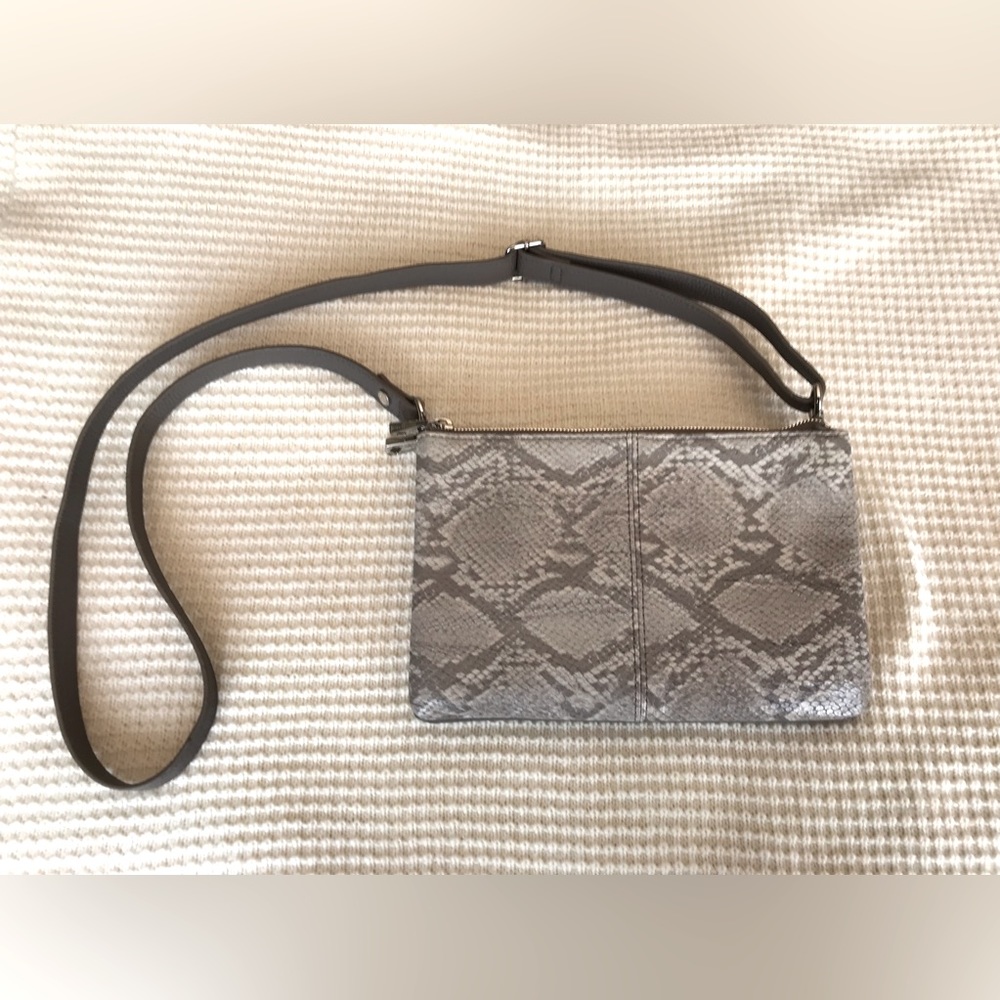 Thirty-one convertible crossbody purse